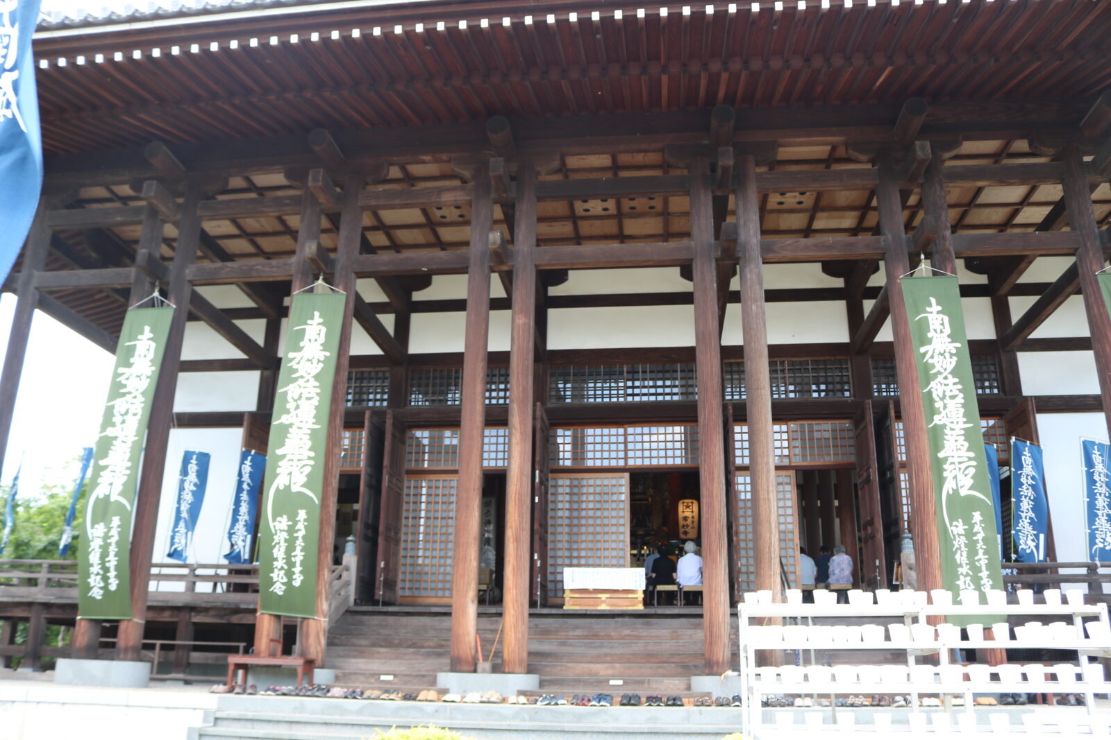 盂蘭盆会施餓鬼法要　毎年8月16日