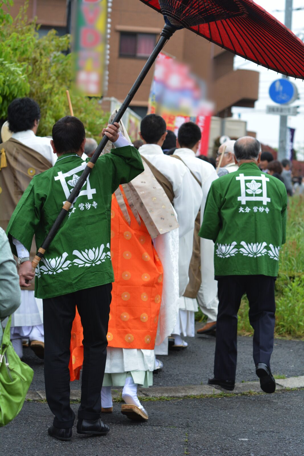 ギャラリーに法燈継承式の様子を追加しました